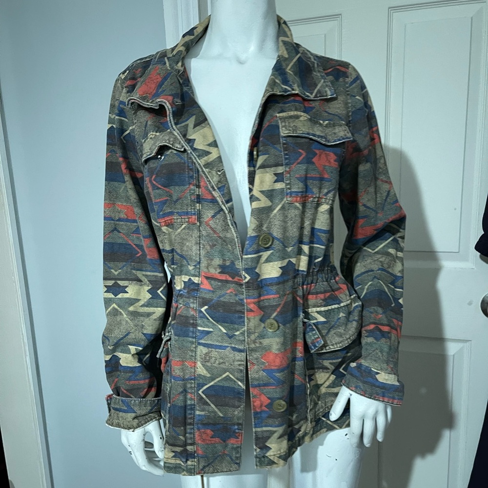 Large UO Ecote Army 🔥 Fatigue utility fit - perfect for spring + fall fashion